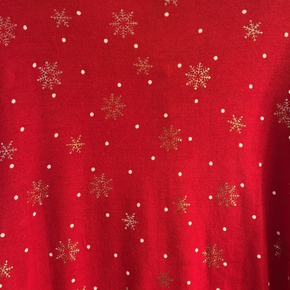 ❌ SOLD ❌Lands End ❄️ Red Cardigan w Gold Snowflakes - Picture 2 of 5